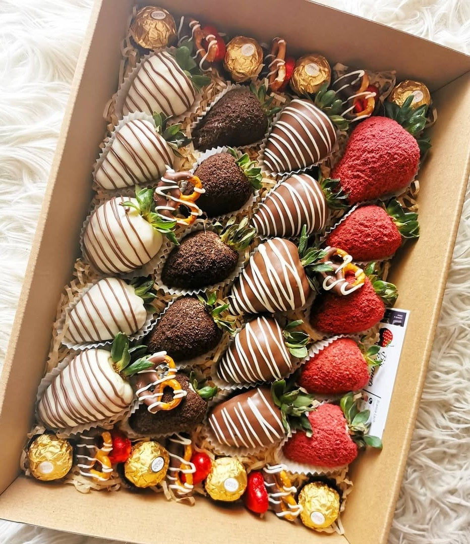 Berry Best Box (20 Strawberries) – B Bouquets