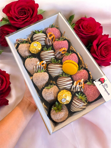 Berrylicious Medium Box (15 Strawberries)
