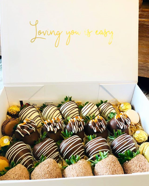 Berry Spoiled - Customised Box (20 Strawberries)